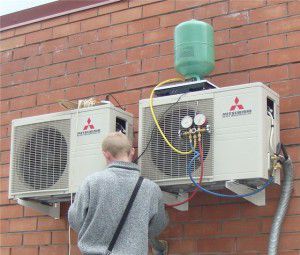 Filling the air conditioner with freon