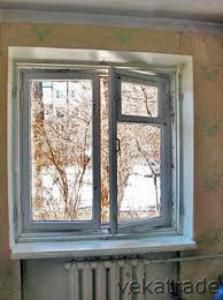 Tavalliset vanhat ikkunat